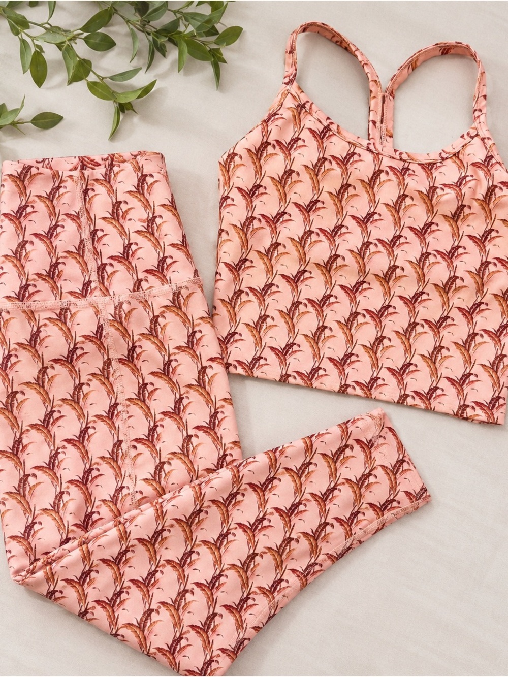 Beyond Yoga Peach Pink Floral Print Sports Bra & Leggings Set